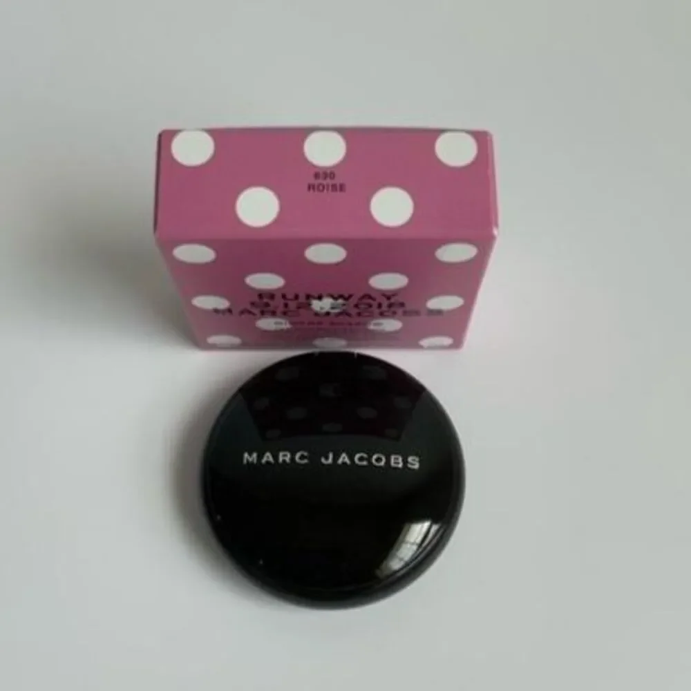 Marc Jacobs RO!SE O!MEGA Gel Powder Eyeshadow